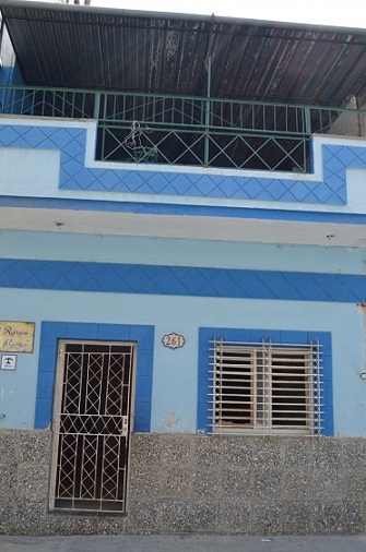 'Frete de la casa' Casas particulares are an alternative to hotels in Cuba.